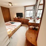 Haus Wiesel 1-4 Personen * Mieders